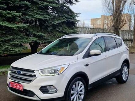 Белый Форд Эскейп, объемом двигателя 1.5 л и пробегом 177 тыс. км за 14000 $, фото 1 на Automoto.ua