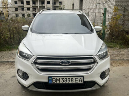 Белый Форд Эскейп, объемом двигателя 2 л и пробегом 147 тыс. км за 14500 $, фото 1 на Automoto.ua