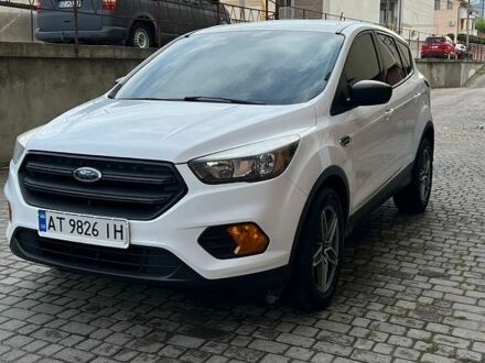 Білий Форд Ескейп, об'ємом двигуна 2.5 л та пробігом 167 тис. км за 13500 $, фото 1 на Automoto.ua