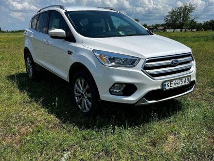 Білий Форд Ескейп, об'ємом двигуна 2 л та пробігом 104 тис. км за 14500 $, фото 1 на Automoto.ua