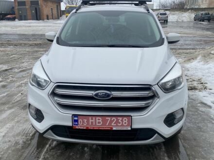 Белый Форд Эскейп, объемом двигателя 0 л и пробегом 198 тыс. км за 12700 $, фото 1 на Automoto.ua