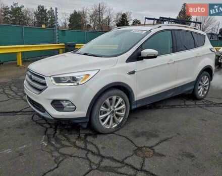 Белый Форд Эскейп, объемом двигателя 2 л и пробегом 159 тыс. км за 1900 $, фото 1 на Automoto.ua
