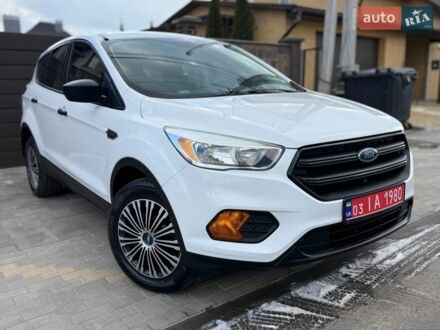 Белый Форд Эскейп, объемом двигателя 2.5 л и пробегом 187 тыс. км за 10900 $, фото 1 на Automoto.ua
