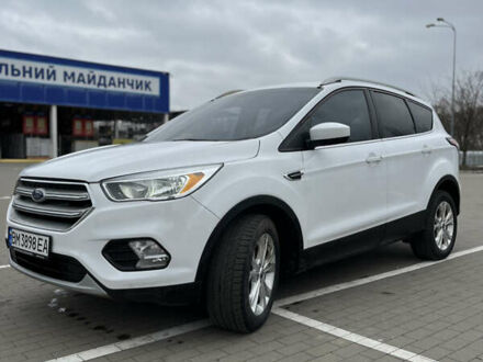 Белый Форд Эскейп, объемом двигателя 2 л и пробегом 148 тыс. км за 14200 $, фото 1 на Automoto.ua