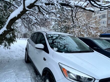 Білий Форд Ескейп, об'ємом двигуна 1.5 л та пробігом 107 тис. км за 9999 $, фото 1 на Automoto.ua