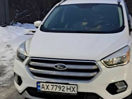 Білий Форд Ескейп, об'ємом двигуна 2 л та пробігом 166 тис. км за 12999 $, фото 1 на Automoto.ua