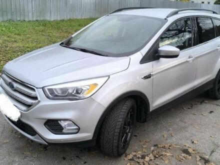 Белый Форд Эскейп, объемом двигателя 0 л и пробегом 101 тыс. км за 8700 $, фото 1 на Automoto.ua