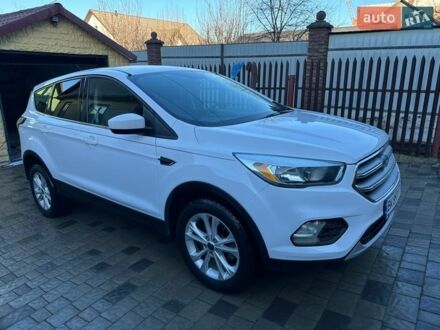 Белый Форд Эскейп, объемом двигателя 1.5 л и пробегом 180 тыс. км за 12800 $, фото 1 на Automoto.ua