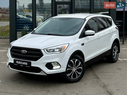 Форд Ескейп 2018 у Кременчуге на Automoto.ua Білий Форд Ескейп, об'ємом двигуна 2.5 л та пробігом 159 тис. км за 13500 $, фото 1 на Automoto.ua