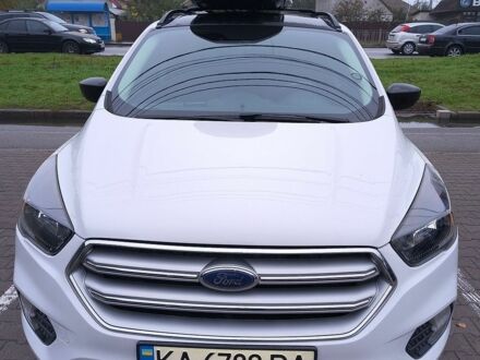 Білий Форд Ескейп, об'ємом двигуна 2.5 л та пробігом 105 тис. км за 13300 $, фото 1 на Automoto.ua