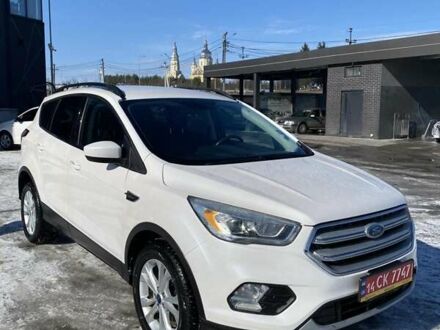 Білий Форд Ескейп, об'ємом двигуна 1.5 л та пробігом 176 тис. км за 11499 $, фото 1 на Automoto.ua
