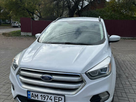 Білий Форд Ескейп, об'ємом двигуна 1.5 л та пробігом 95 тис. км за 11500 $, фото 1 на Automoto.ua