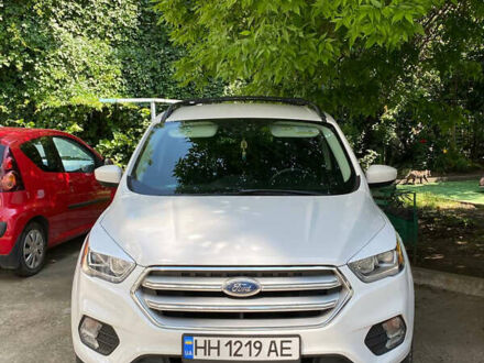 Белый Форд Эскейп, объемом двигателя 1.5 л и пробегом 52 тыс. км за 14900 $, фото 1 на Automoto.ua