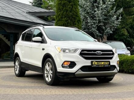 Білий Форд Ескейп, об'ємом двигуна 1.5 л та пробігом 108 тис. км за 12900 $, фото 1 на Automoto.ua