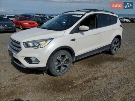 Білий Форд Ескейп, об'ємом двигуна 1.5 л та пробігом 130 тис. км за 2800 $, фото 1 на Automoto.ua
