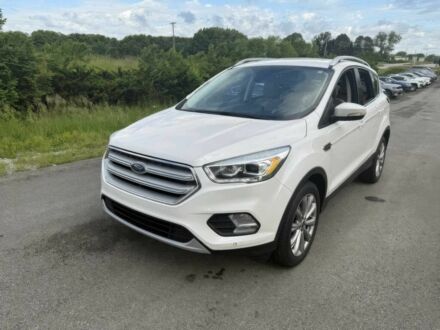 Форд Ескейп 2018 у Львові на Automoto.ua Білий Форд Ескейп, об'ємом двигуна 0 л та пробігом 72 тис. км за 10800 $, фото 1 на Automoto.ua