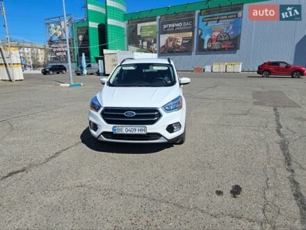 Белый Форд Эскейп, объемом двигателя 1.5 л и пробегом 78 тыс. км за 15000 $, фото 1 на Automoto.ua