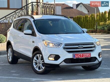 Білий Форд Ескейп, об'ємом двигуна 1.5 л та пробігом 168 тис. км за 10700 $, фото 1 на Automoto.ua