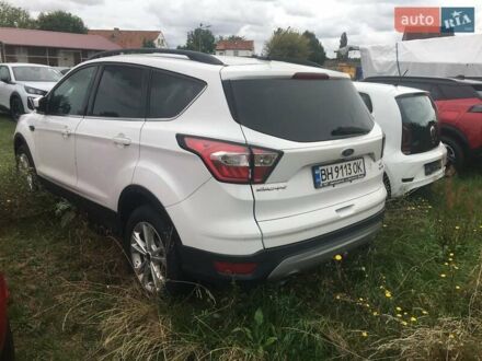 Белый Форд Эскейп, объемом двигателя 1.5 л и пробегом 104 тыс. км за 11000 $, фото 1 на Automoto.ua