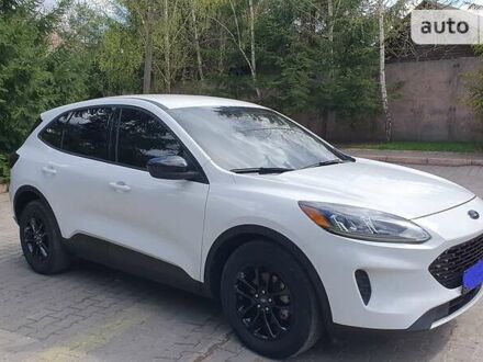 Форд Эскейп 2019 в Хмельницком на Automoto.ua Белый Форд Эскейп, объемом двигателя 2.5 л и пробегом 53 тыс. км за 27300 $, фото 1 на Automoto.ua