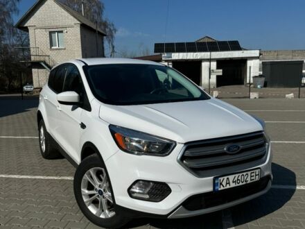 Білий Форд Ескейп, об'ємом двигуна 1.5 л та пробігом 143 тис. км за 11900 $, фото 1 на Automoto.ua