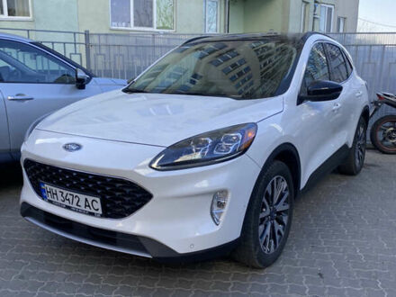 Форд Эскейп 2019 в Одессе на Automoto.ua Белый Форд Эскейп, объемом двигателя 2 л и пробегом 107 тыс. км за 17900 $, фото 1 на Automoto.ua