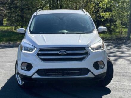 Форд Эскейп 2019 в Черновцах на Automoto.ua Белый Форд Эскейп, объемом двигателя 2 л и пробегом 73 тыс. км за 12700 $, фото 1 на Automoto.ua