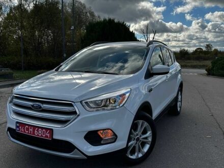 Форд Ескейп 2019 у Дрогобичі на Automoto.ua Білий Форд Ескейп, об'ємом двигуна 1.5 л та пробігом 101 тис. км за 290 $, фото 1 на Automoto.ua
