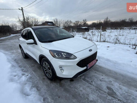 Белый Форд Эскейп, объемом двигателя 0 л и пробегом 103 тыс. км за 16700 $, фото 1 на Automoto.ua