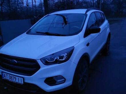 Білий Форд Ескейп, об'ємом двигуна 1.5 л та пробігом 77 тис. км за 16500 $, фото 1 на Automoto.ua