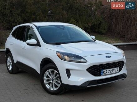 Белый Форд Эскейп, объемом двигателя 1.5 л и пробегом 98 тыс. км за 15500 $, фото 1 на Automoto.ua
