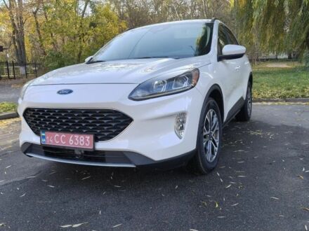 Білий Форд Ескейп, об'ємом двигуна 0 л та пробігом 100 тис. км за 17900 $, фото 1 на Automoto.ua