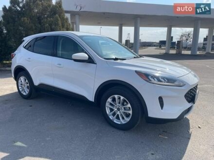 Белый Форд Эскейп, объемом двигателя 1.5 л и пробегом 172 тыс. км за 14950 $, фото 1 на Automoto.ua