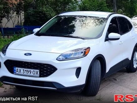Белый Форд Эскейп, объемом двигателя 1.5 л и пробегом 59 тыс. км за 14300 $, фото 1 на Automoto.ua