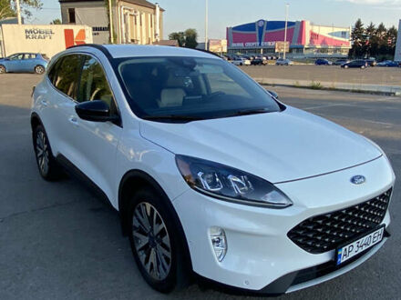 Форд Эскейп 2020 в Запорожье на Automoto.ua Белый Форд Эскейп, объемом двигателя 2 л и пробегом 83 тыс. км за 20300 $, фото 1 на Automoto.ua