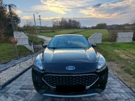 Белый Форд Эскейп, объемом двигателя 2 л и пробегом 79 тыс. км за 11200 $, фото 1 на Automoto.ua