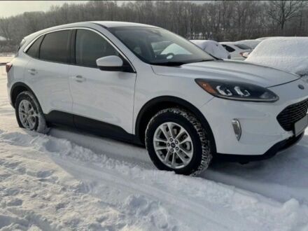 Білий Форд Ескейп, об'ємом двигуна 1.5 л та пробігом 75 тис. км за 12600 $, фото 1 на Automoto.ua