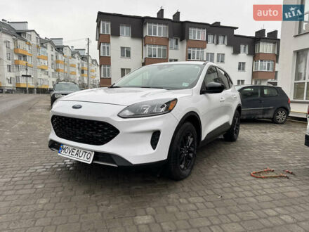Белый Форд Эскейп, объемом двигателя 2.5 л и пробегом 73 тыс. км за 20800 $, фото 1 на Automoto.ua