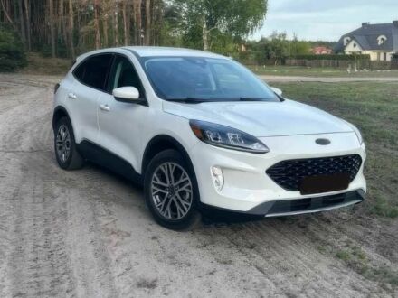Форд Эскейп 2021 в Ивано-Франковске на Automoto.ua Белый Форд Эскейп, объемом двигателя 1.5 л и пробегом 25 тыс. км за 8500 $, фото 1 на Automoto.ua