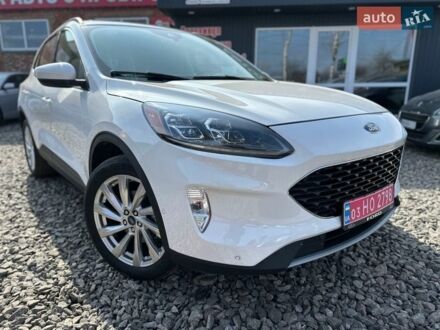 Білий Форд Ескейп, об'ємом двигуна 2 л та пробігом 51 тис. км за 18700 $, фото 1 на Automoto.ua