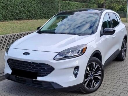 Форд Эскейп 2021 в Киеве на Automoto.ua Белый Форд Эскейп, объемом двигателя 2 л и пробегом 23 тыс. км за 12500 $, фото 1 на Automoto.ua