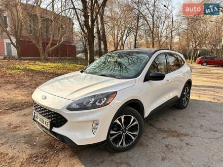 Форд Эскейп 2021 в Запорожье на Automoto.ua Белый Форд Эскейп, объемом двигателя 2 л и пробегом 66 тыс. км за 21800 $, фото 1 на Automoto.ua
