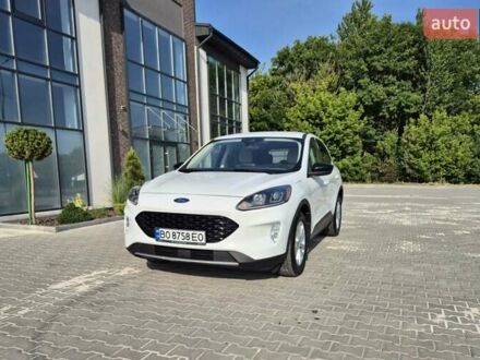 Форд Эскейп 2022 в Тернополе на Automoto.ua Белый Форд Эскейп, объемом двигателя 2.5 л и пробегом 55 тыс. км за 19800 $, фото 1 на Automoto.ua