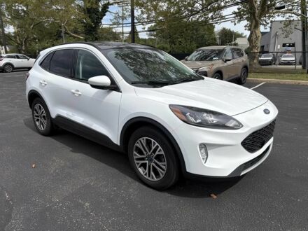 Білий Форд Ескейп, об'ємом двигуна 1.5 л та пробігом 12 тис. км за 13600 $, фото 1 на Automoto.ua