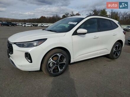 Белый Форд Эскейп, объемом двигателя 2.5 л и пробегом 10 тыс. км за 9300 $, фото 1 на Automoto.ua