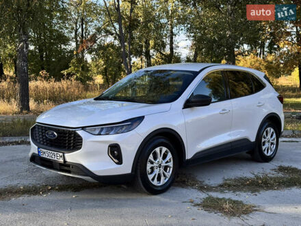 Форд Эскейп 2023 в Сумах на Automoto.ua Белый Форд Эскейп, объемом двигателя 1.5 л и пробегом 69 тыс. км за 20000 $, фото 1 на Automoto.ua