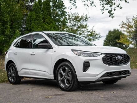 Форд Эскейп 2023 в Киеве на Automoto.ua Белый Форд Эскейп, объемом двигателя 1.5 л и пробегом 28 тыс. км за 10100 $, фото 1 на Automoto.ua