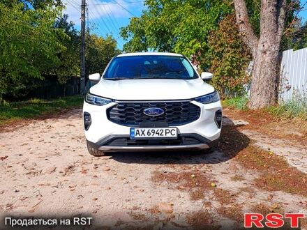 Білий Форд Ескейп, об'ємом двигуна 2.5 л та пробігом 21 тис. км за 26900 $, фото 1 на Automoto.ua