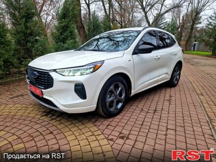 Белый Форд Эскейп, объемом двигателя 1.5 л и пробегом 0 тыс. км за 12500 $, фото 1 на Automoto.ua