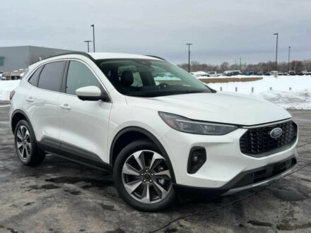 Білий Форд Ескейп, об'ємом двигуна 2 л та пробігом 27 тис. км за 9200 $, фото 1 на Automoto.ua